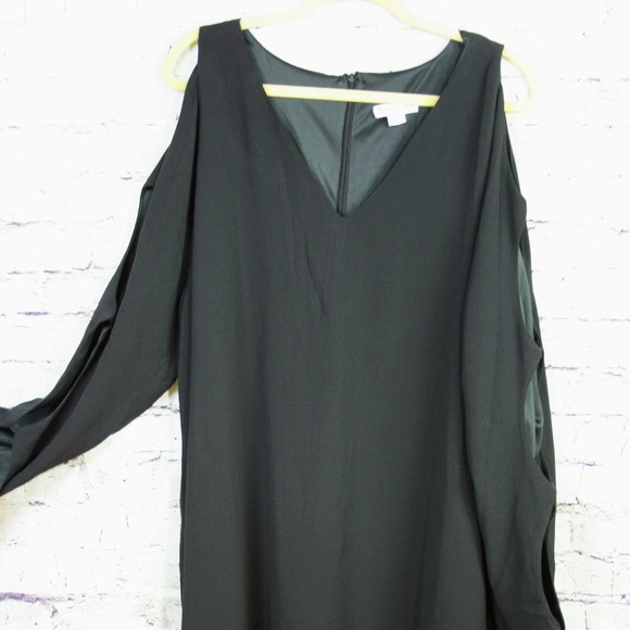 Love Riche Dresses & Skirts - NWOT Black V Neck Long Sleeve Cold Shoulder Dress